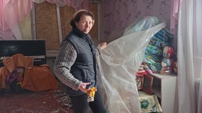"Цей дитсадочок — біль для нас усіх": у Старому Салтові розбирають завали й шукають гроші на відновлення