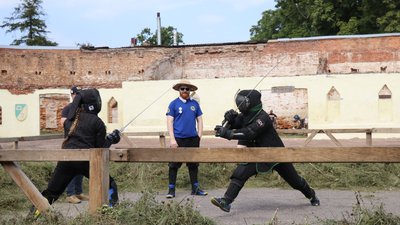 У Тростянці відбулися волонтерські спаринги "Стара фортеця" на підтримку ЗСУ У Тростянці відбулися волонтерські спаринги "Стара фортеця" на підтримку ЗСУ