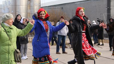 Як на Одещині святкували день вина та виноградарів. Фоторепортаж Як на Одещині святкували день вина та виноградарів. Фоторепортаж