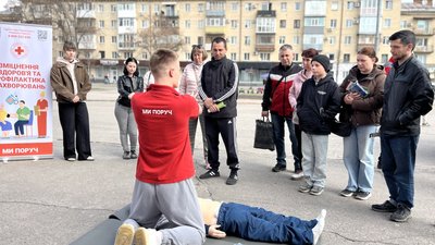 Понад 500 людей навчалися безпеці: у Полтаві працювало "Безпекове містечко"