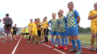 "На цьому місці були дерева та кущі" – Артем Довбик про відремонтований стадіон у Черкасах