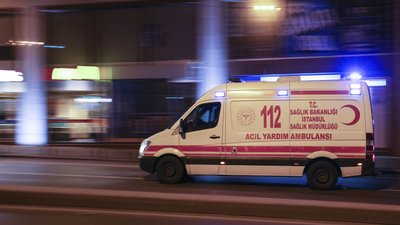 У Туреччині на дві доби заборонили виходити з дому