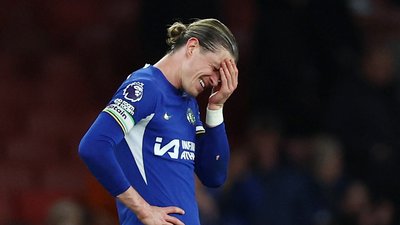 Футболіст "Челсі" Конор Галагер реагує на поразку від "Арсенала" в 29-му турі АПЛ.