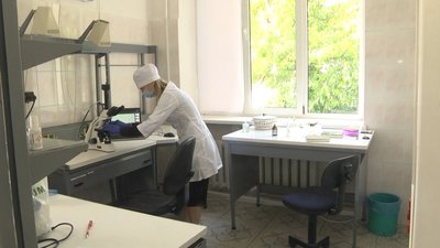 Тернопільські парки дезінфікують від кліщів