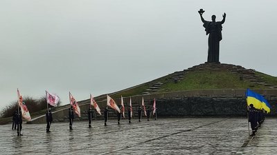 Покладання квітів з нагоди відзначення 78-ї річниці визволення Черкас від нацистських окупантів Покладання квітів з нагоди відзначення 78-ї річниці визволення Черкас від нацистських окупантів