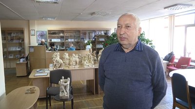 У Житомирі відкрилася виставка дерев'яних скульптур "Мій рідний край" Володимира Дерпача У Житомирі відкрилася виставка дерев'яних скульптур "Мій рідний край" Володимира Дерпача
