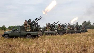 Мобільна вогнева група збиває повітряні цілі