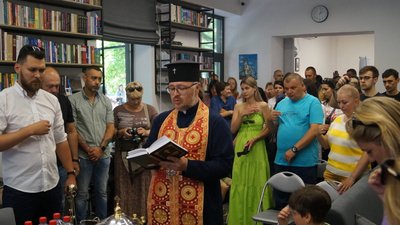 У Дніпрі відкрили гуманітарний хаб для переселенців «Little Mariupol» – фоторепортаж У Дніпрі відкрили гуманітарний хаб для переселенців «Little Mariupol» – фоторепортаж
