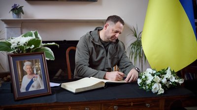 Зеленський вшанував пам’ять Єлизавети II. Що відомо Зеленський вшанував пам’ять Єлизавети II. Що відомо