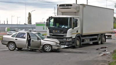 ДТП на Львівській 2 червня в Луцьку, світлофор на Львівській