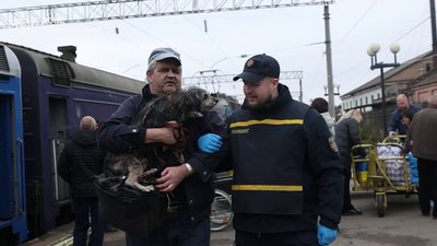 33 евакуаційний потяг прибув з Донеччини на Рівненщину
