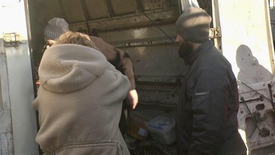 "Удар по волонтерству". Які зміни в ввезенні гумдопомоги обурили волонтерів Хмельниччини