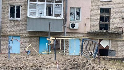 Через обстріл Марганця на Дніпропетровщині загинули двоє людей, ще п`ятеро — поранені Через обстріл Марганця на Дніпропетровщині загинули двоє людей, ще п`ятеро — поранені