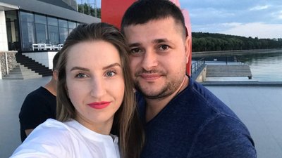 "Просила залишитися вдома": історії людей, які розшукують близьких після удару по ТЦ у Кременчуці "Просила залишитися вдома": історії людей, які розшукують близьких після удару по ТЦ у Кременчуці