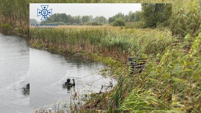 Загинув чоловік, інший — самостійно виліз на берег: на Чернігівщині потонув автомобіль Загинув чоловік, інший — самостійно виліз на берег: на Чернігівщині потонув автомобіль