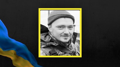 У Львові попрощаються із трьома загиблими захисниками У Львові попрощаються із трьома загиблими захисниками