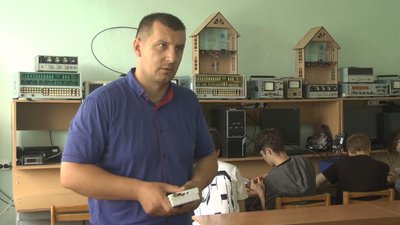 Павербанки, електронні цигарки, студенти Павербанки, електронні цигарки, студенти