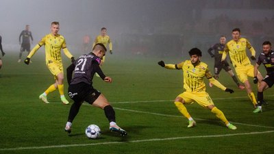 Рівненський "Верес" та львівський "Рух" завершили рік нічиєю Рівненський "Верес" та львівський "Рух" завершили рік нічиєю