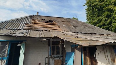 Атака на Чернігівщину: росіяни безпілотником вдарили по будинку на прикордонні