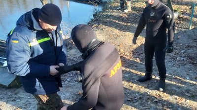 У Кобеляцькому районі знайшли тіло рибалки У Кобеляцькому районі знайшли тіло рибалки