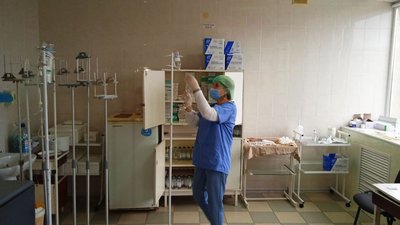 Сумський госпіталь отримав потужний генератор Сумський госпіталь отримав потужний генератор