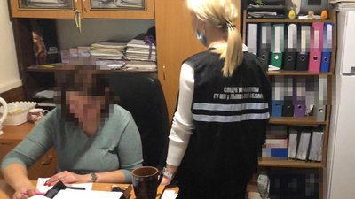 У Львові затримали групу, яка підробляла докумети та продавала приміщення У Львові затримали групу, яка підробляла докумети та продавала приміщення