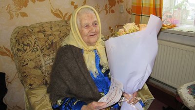 Виповнилося 100 років: Надія Лебедь з Чернігівщини відзначила свій ювілей