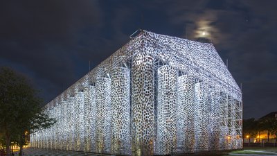 Короткий екскурс у "documenta" — наймасштабнішу виставку сучасного мистецтва у світі Короткий екскурс у "documenta" — наймасштабнішу виставку сучасного мистецтва у світі