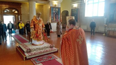 "На оновленій землі заживемо новим життям": як у Кафедральному соборі Миколаєва зустрічали Великдень "На оновленій землі заживемо новим життям": як у Кафедральному соборі Миколаєва зустрічали Великдень