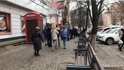 «Все переживемо»: жителі Полтави про те, як минула доба без електрики «Все переживемо»: жителі Полтави про те, як минула доба без електрики