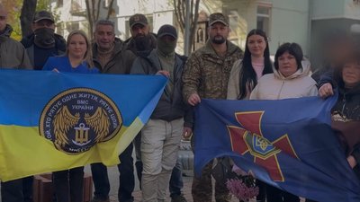 В УКраїну повернули військових