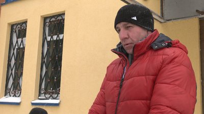 Села без світла: через негоду у школі на Рівненщині скоротили уроки Села без світла: через негоду у школі на Рівненщині скоротили уроки