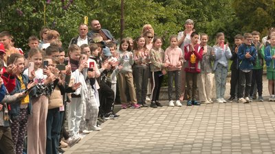 На підтримку ЗСУ. 14-річний саксофоніст з Генічеська розпочав на Івано-Франківщині благодійний тур На підтримку ЗСУ. 14-річний саксофоніст з Генічеська розпочав на Івано-Франківщині благодійний тур
