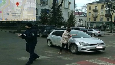 Близько 6-ти тисяч адміністративних порушень паркування за рік виявили інспектори в Тернополі