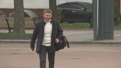 Степан розповів, що почав нормально ходити через півтора місяця після операції. Степан розповів, що почав нормально ходити через півтора місяця після операції.