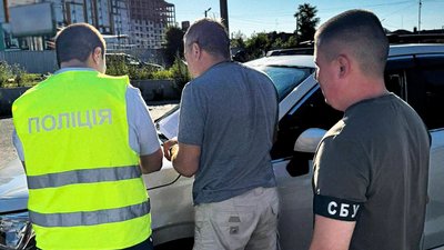 затримали виробника фіктивних документів для Шляху