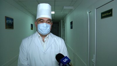У Житомирі чоловікові пересадили донорську нирку його батька – стан обох пацієнтів стабільний У Житомирі чоловікові пересадили донорську нирку його батька – стан обох пацієнтів стабільний