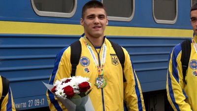 Артур Кузьмін привіз до рідного міста срібну медаль Артур Кузьмін привіз до рідного міста срібну медаль