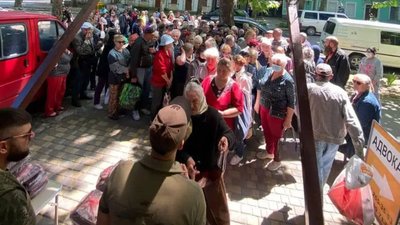 Миколаївські волонтери завдяки міжнародній підтримці роздають щодня понад тисячу комплексних обідів