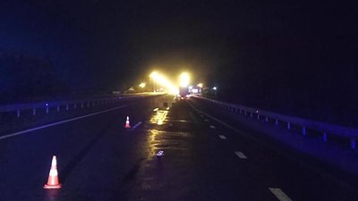 На Житомирщині на пішохода одна за одною наїхали дві автівки – чоловік помер