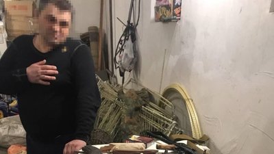 На Дніпропетровщині судитимуть 21 імовірного учасника злочинного угруповання