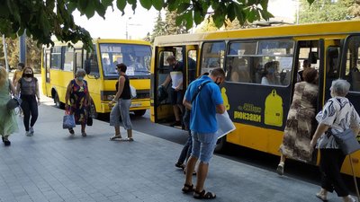 Усі луцькі маршрутки вийшли у рейс. Що кажуть у поліції
