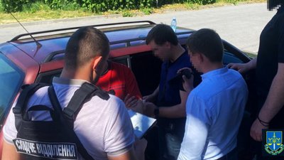 Закарпатця судитимуть за організацію схеми переправлення військовозобов'язаних через кордон