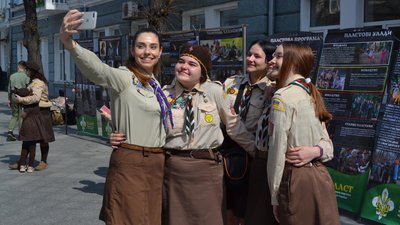У Житомирі пластуни відкрили вуличну виставку "Не зрадили своїх присяг" У Житомирі пластуни відкрили вуличну виставку "Не зрадили своїх присяг"