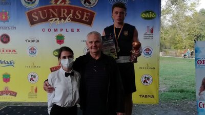 Дніпрянин здобув бронзову медаль на чемпіонаті України з боксу серед юніорів