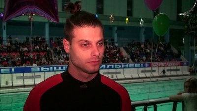 стрибун у воду Сергій Бондар (Харків) стрибун у воду Сергій Бондар (Харків)