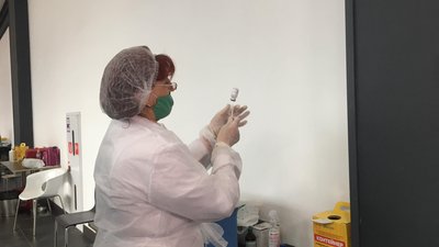 Щеплення препаратом "Moderna"