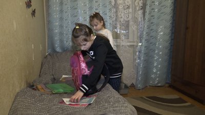 Додому вже не повернемося: багатодітна сім’я переселенців з Херсонщини вирішила лишитися в Житомирі Додому вже не повернемося: багатодітна сім’я переселенців з Херсонщини вирішила лишитися в Житомирі