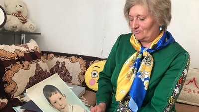 Марія Паряк зберігає фото сина, на якому він у трирічному віці Марія Паряк зберігає фото сина, на якому він у трирічному віці