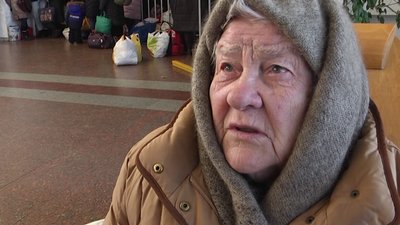 Більше 500 людей евакуювалися потягом із Житомира до Львова Більше 500 людей евакуювалися потягом із Житомира до Львова